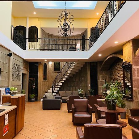 Hotel Leon Inn Dış mekan fotoğraf