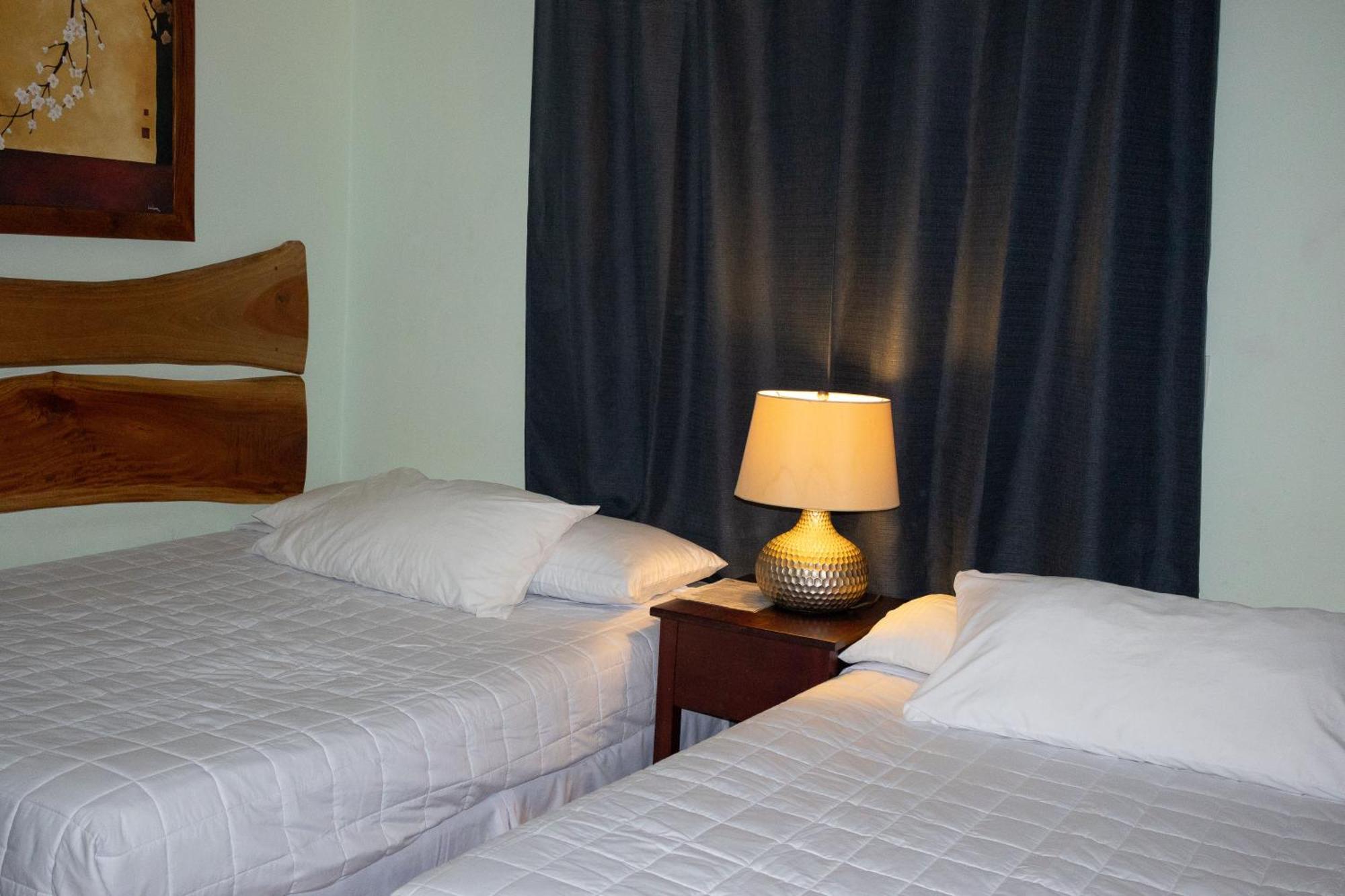 Hotel Leon Inn Dış mekan fotoğraf